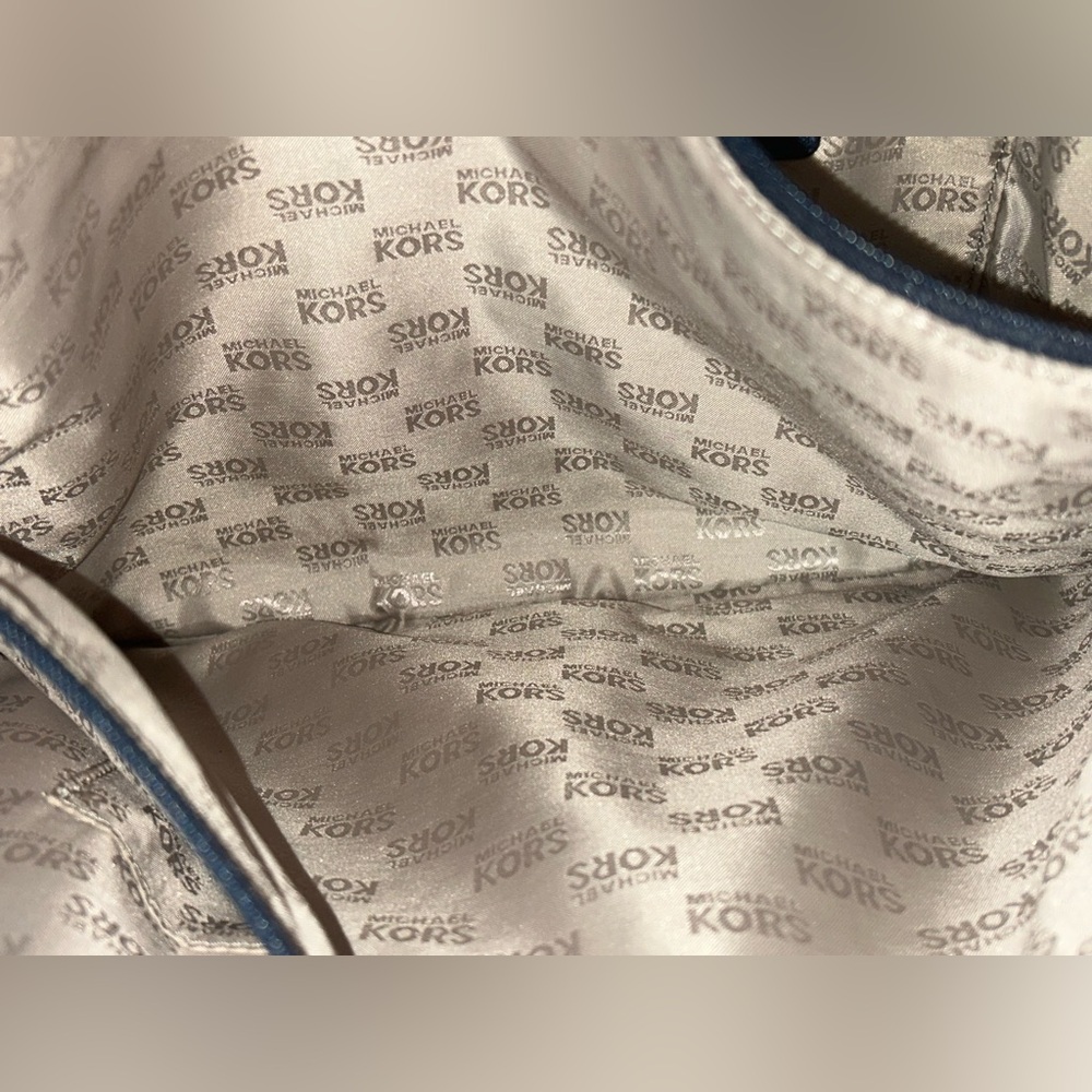 Rehab Michael Kors Jet Set Travel Stripe Navy Blue+White Saffiano Leather Tote - Picture 10 of 12